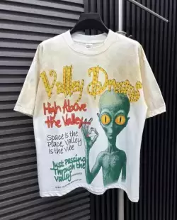 Valley Dreams Alien Graphic T-Shirt